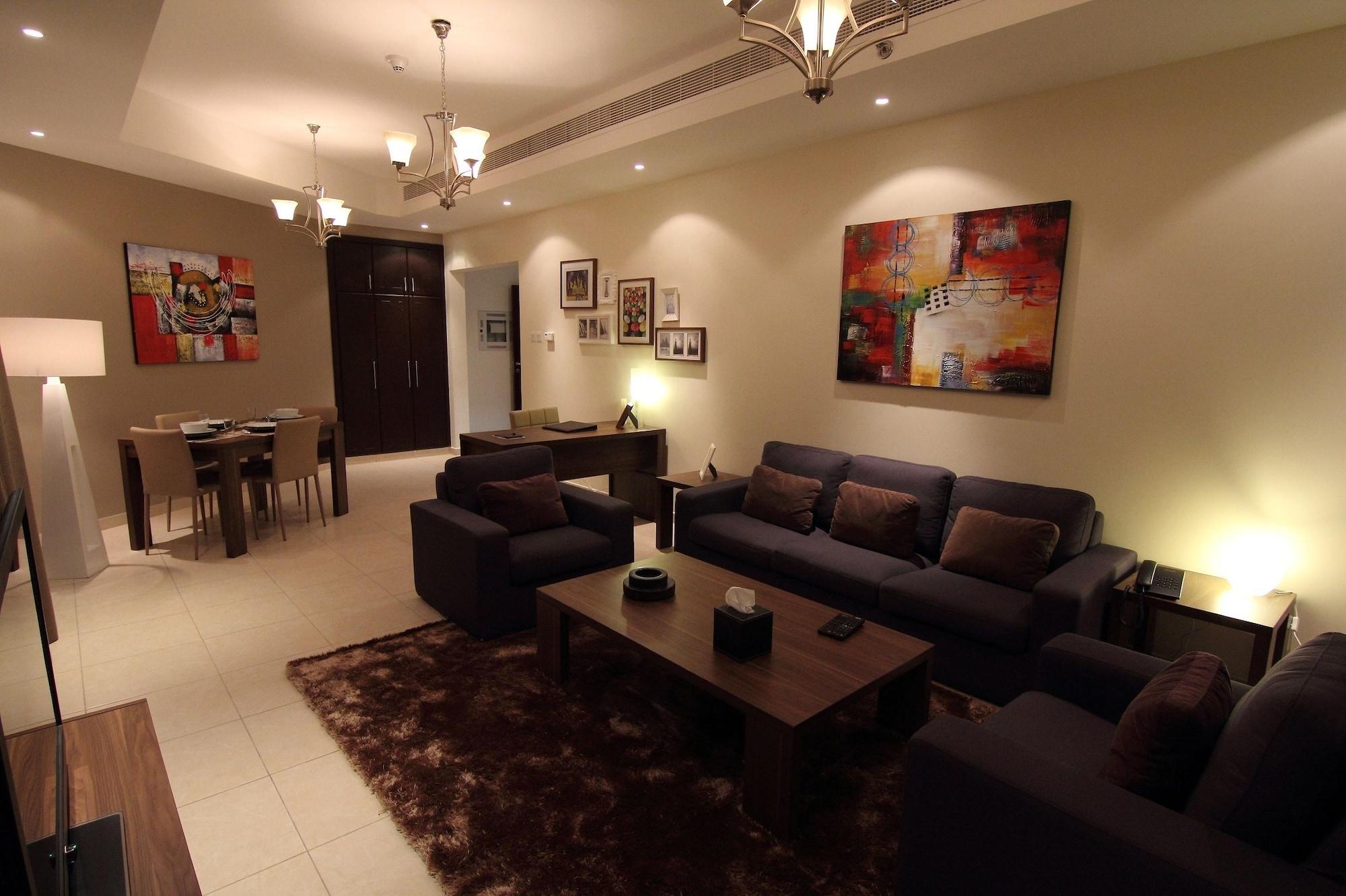 Home To Home Apartments Dubai Ngoại thất bức ảnh